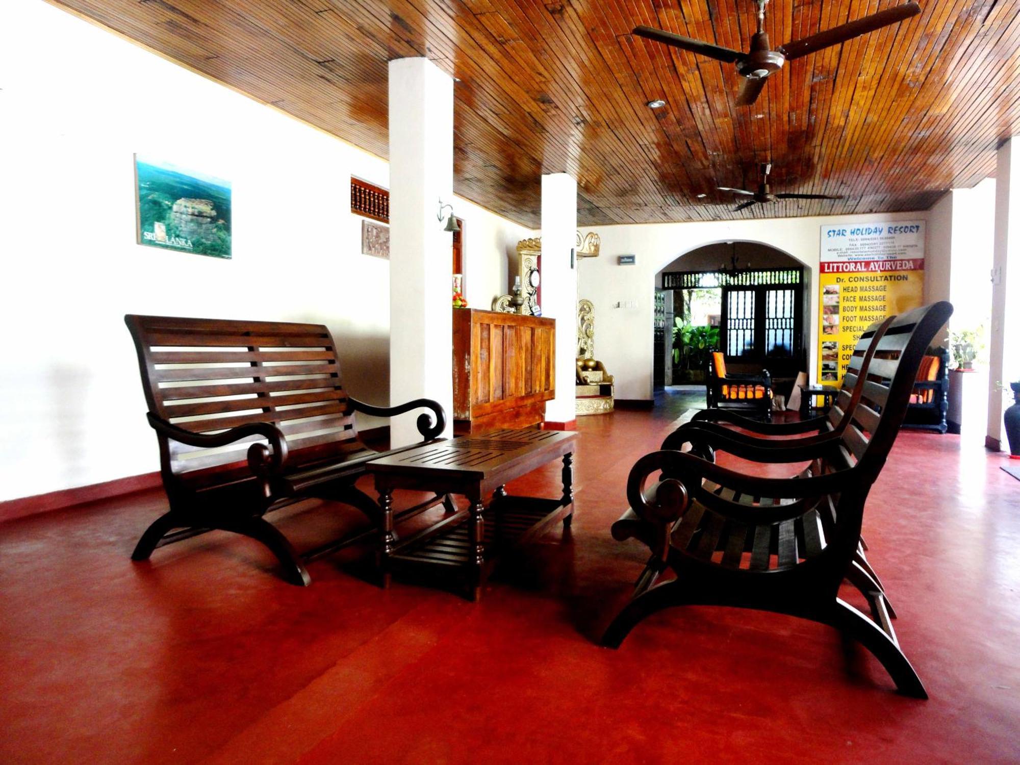 Star Holiday Resort Hikkaduwa Buitenkant foto